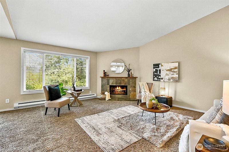 4th image of 629 Kirkland Way #B11