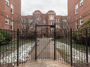 2620 N Spaulding Ave APT 1S, Chicago, IL 60647