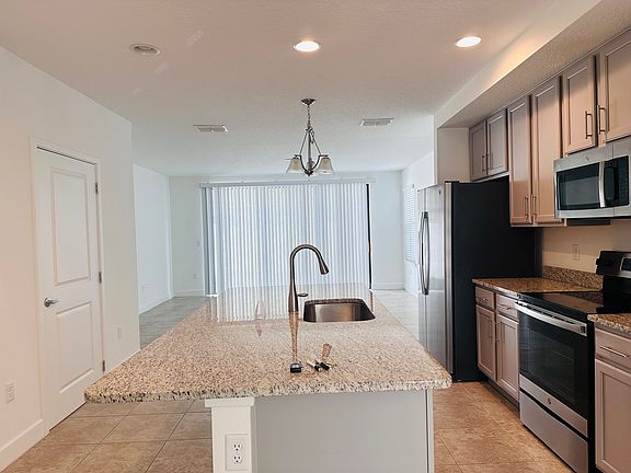 2nd image of 4762 Terra Esmeralda Dr