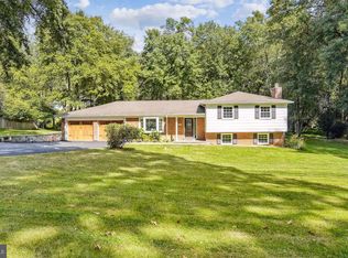 3219 Fox Mill Rd, Oakton, VA 22124