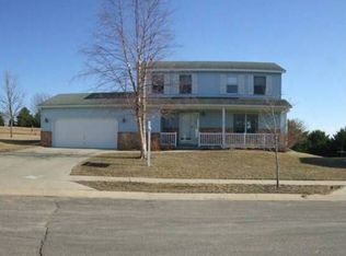 5816 Edelweiss Ln NW, Rochester, MN 55901