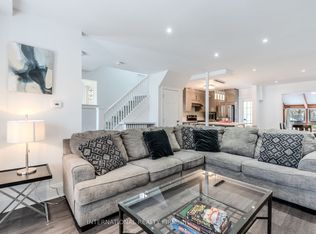 47 Maxwell Ave, Toronto, ON M5P 2B4