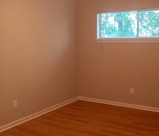 Green Springs Village Apartments - Birmingham, AL — Photo 35