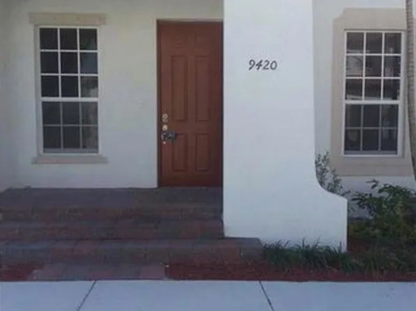 9420 SW 170th Psge, Miami, FL 33196