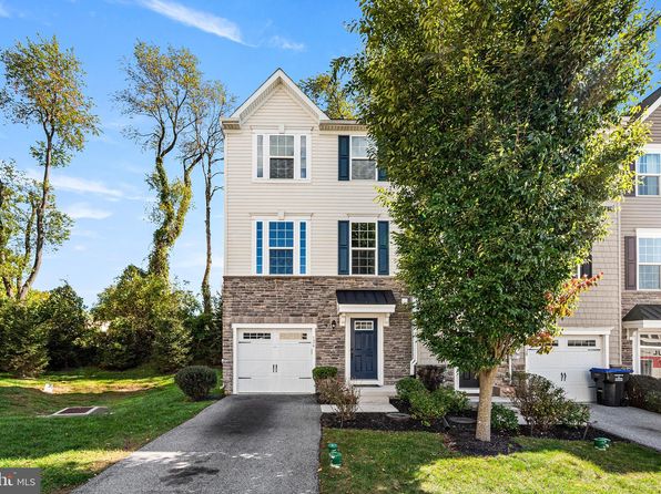 126 Mulberry Dr