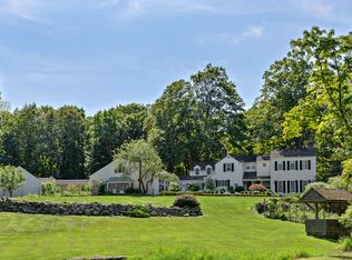 100 Pine Brook Rd, Bedford, NY 10506