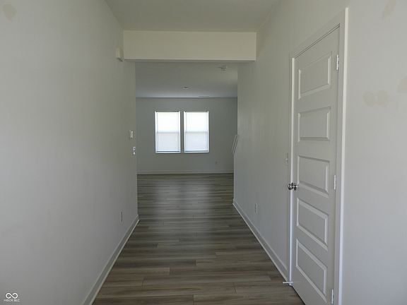 2nd image of 4376 Hovenweep Way
