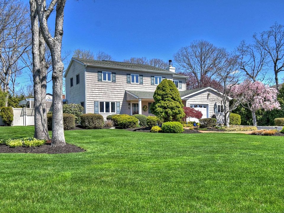 1st image of 23 Connelly Dr