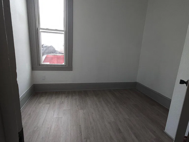 4715 10th Ave #1 — Photo 10