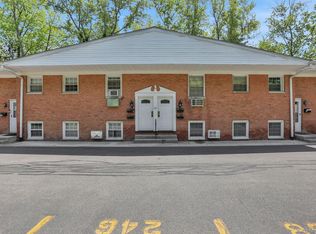 31 Alpine Dr APT C, Wappingers Falls, NY 12590