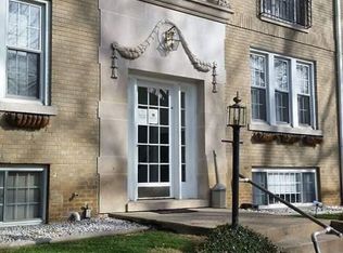 1420 Virginia St E APT 305, Charleston, WV 25301