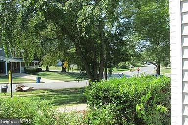 2nd image of 8328 Syracuse Cir