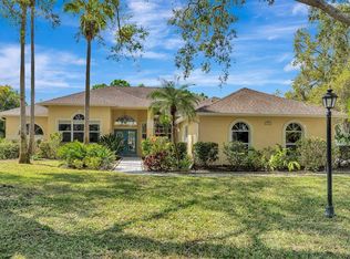 7212 N Serenoa Dr, Sarasota, FL 34241