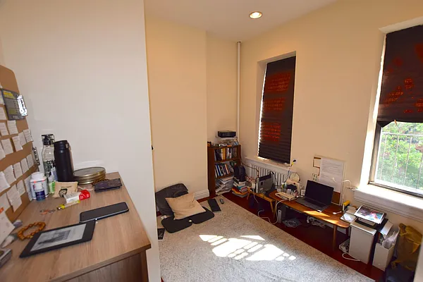 Rented by Compass | media 19