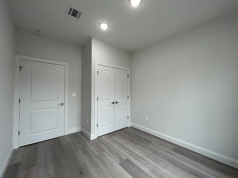 144 Bergen Ave #2A — Photo 14