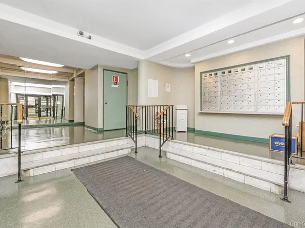 98-50 63rd Drive image 7 of 19