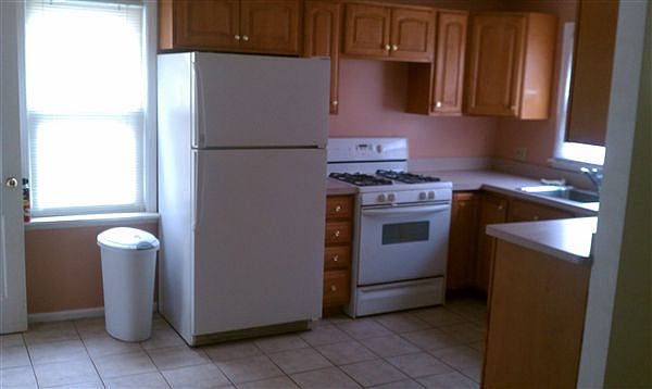 Fully-equipped kitchen
