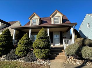 1151 Parkside Dr, Brackenridge, PA