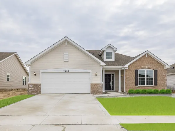 11015 Charles Dr, Winfield, IN 46307