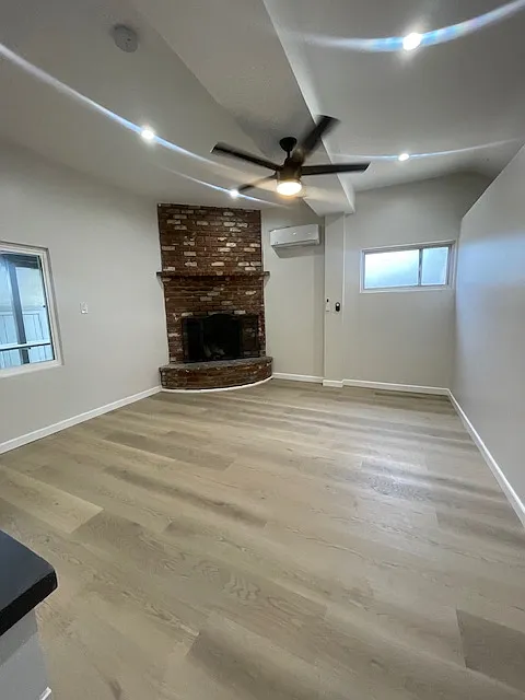 1 bed, 800 sqft, $2,095 — Photo 3