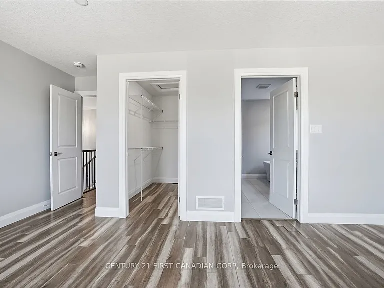 2775 Oriole Dr #UPPER — Photo 19
