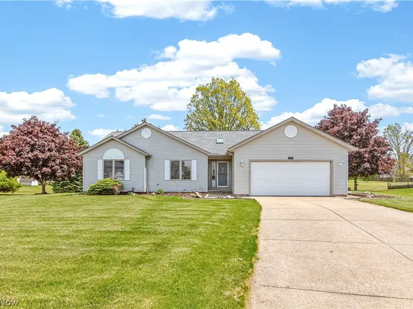 3357 James Blvd, Brunswick, OH 44212