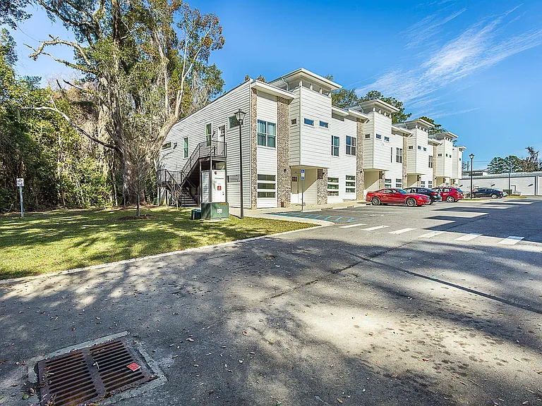 2170 Capital Cir SE #MULTIPLE — Photo 24
