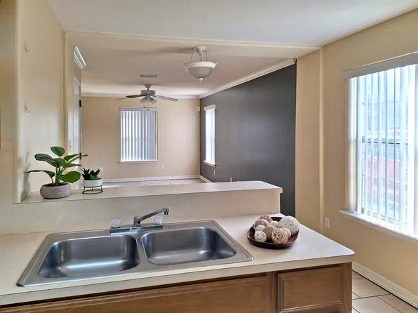 1907 Maria Isabel Dr APT H, Weslaco, TX 78599