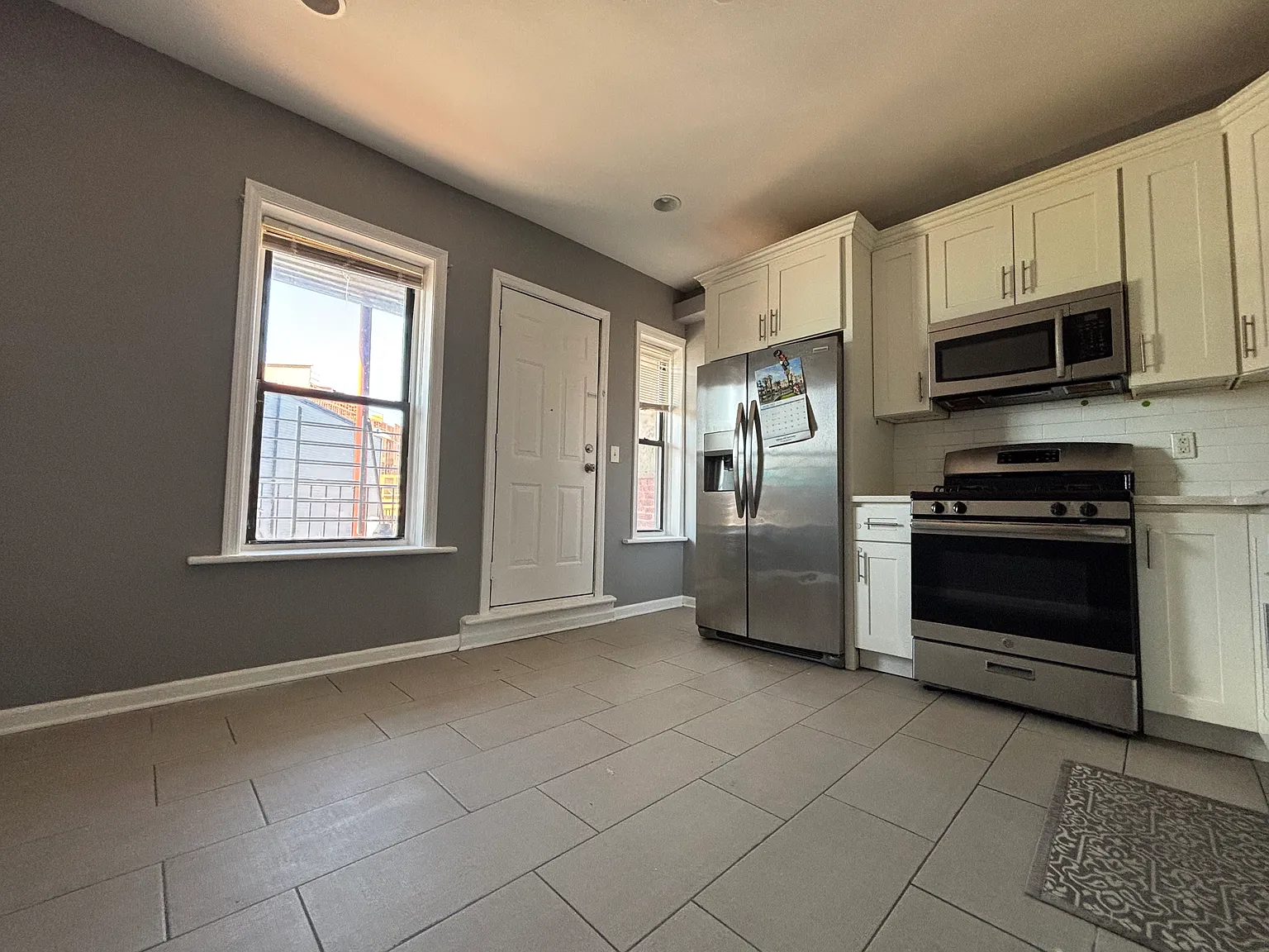 4 bed, $2,350 — Photo 3
