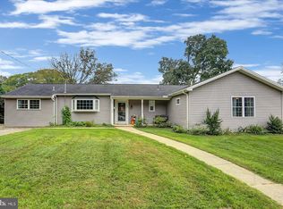 340 15th St, New Cumberland, PA 17070