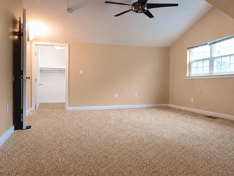 2603 Hamlin St NE — Photo 15