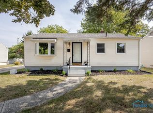 1138 Holgate Ave, Maumee, OH 43537