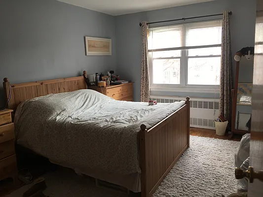 Rented by Amorelli Realty | media 25