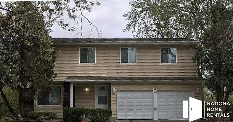 1st image of 1049 Abbott Ln