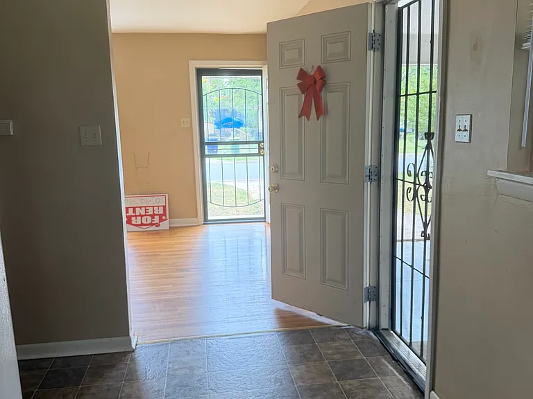613 Ellen Dr — Photo 14