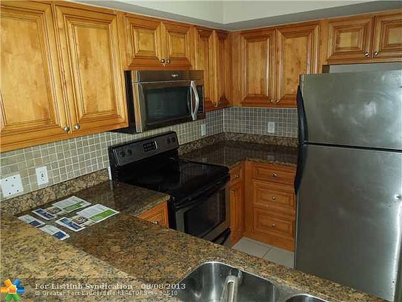 3rd image of 12148 Saint Andrews Pl APT 108