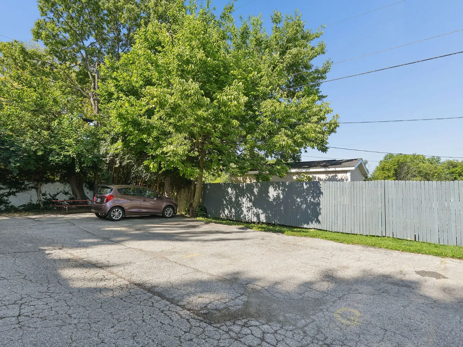 815 Riverview Drive - G - Unit G — Photo 2