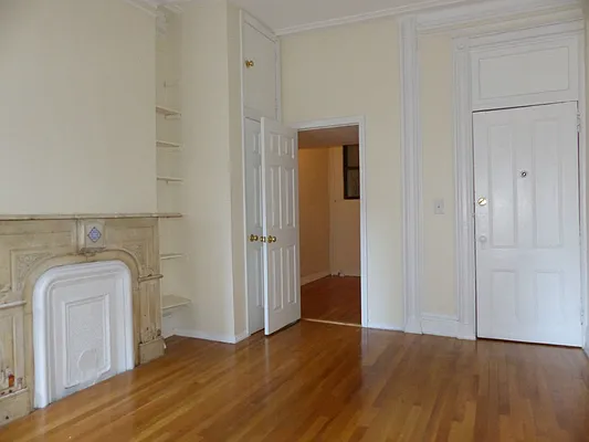 Rented by Immac Realty | media 51