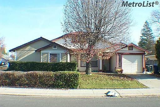 1st image of 8035 Deer Lake Dr