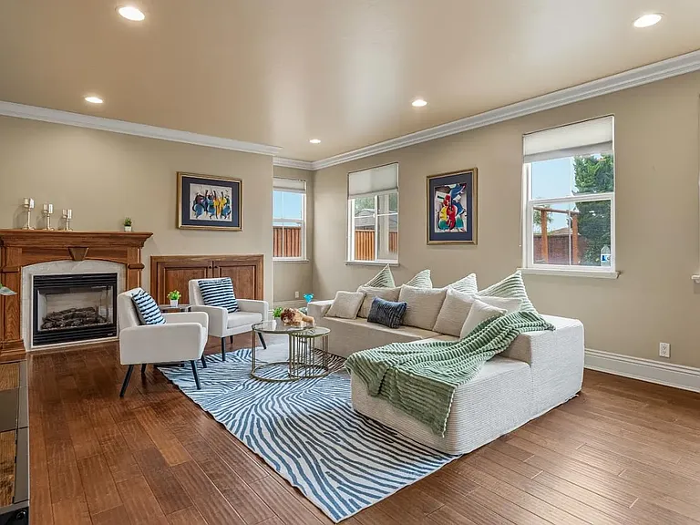 4760 Sea Crest Dr — Photo 13