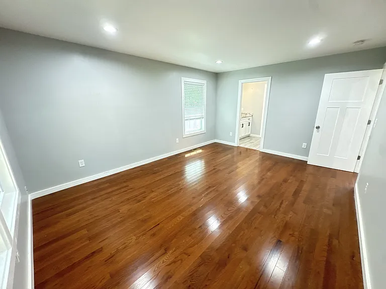 48 Charterhouse Ave #1 — Photo 22