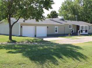 604 N Washington St, Plainville, KS 67663