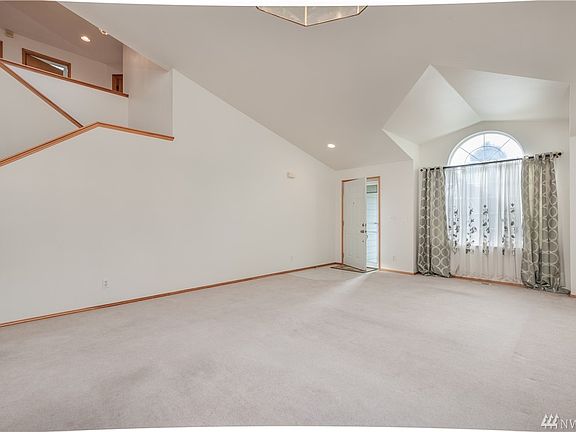Entry & living room