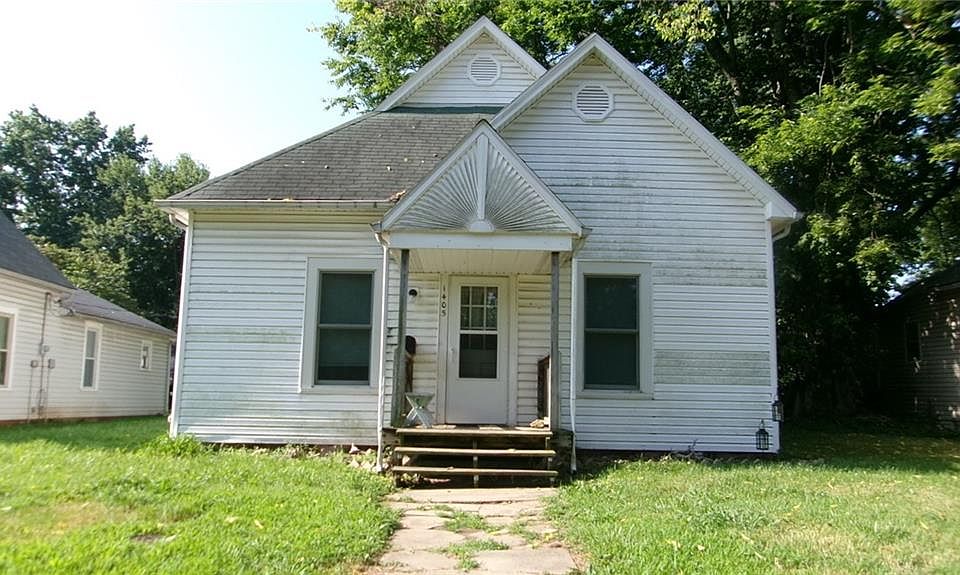 1st image of 1405 W 11th St