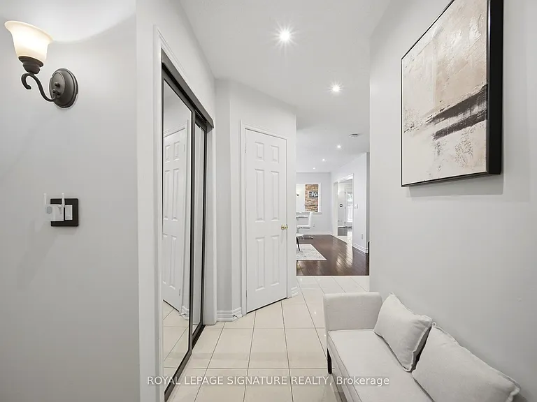 901 Knotty Pine Grv — Photo 4