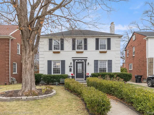 18490 Birchcrest Dr, Detroit, MI 48221