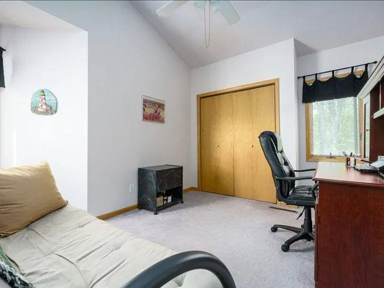 15525 S M 43 Hwy — Photo 13