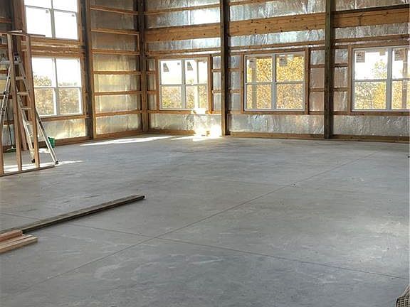 5th image of 515 County Road 629