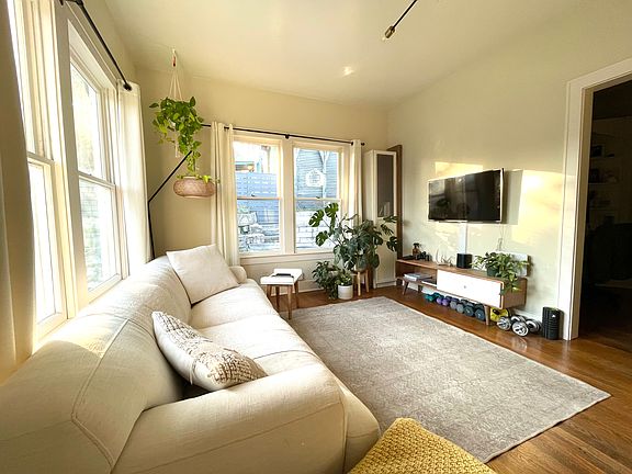 5th image of 518 Terrace Dr