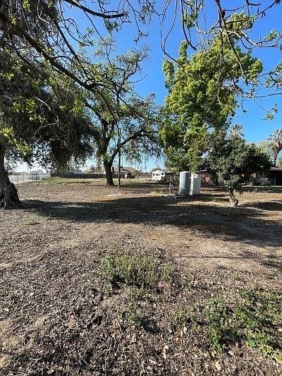 1st image of 6041 E Larsen Ave